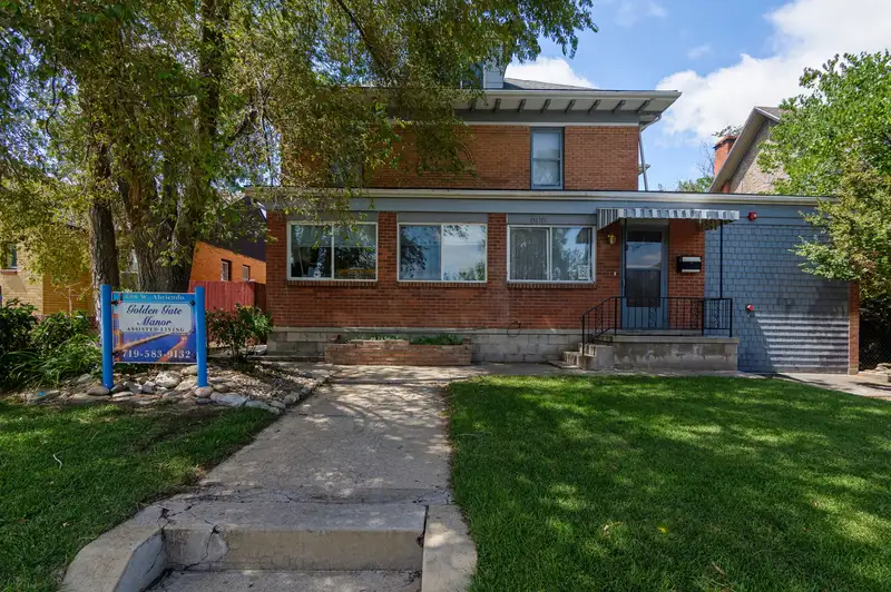 Golden Gate Manor I 606 West Abriendo Ave. Pueblo, CO 81004 Golden Gate Manor I 606 West Abriendo Ave. Pueblo, CO 81004