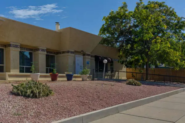 House image of Golden View